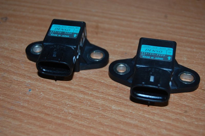 Датчик удара ACURA MDX (YD2) 06-13 YD2 39940-STX-A01 Б/У