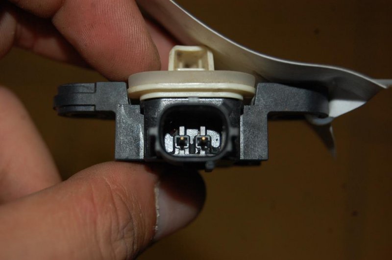 Датчик удара LEAF 10-17 Датчик удара LEAF 10-17