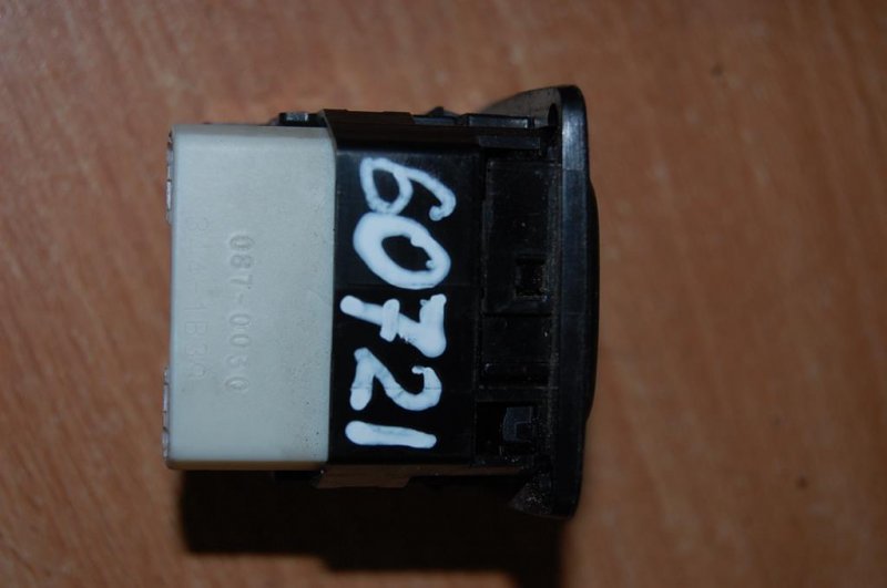 Блок управления зеркалами SOLARA 03-09