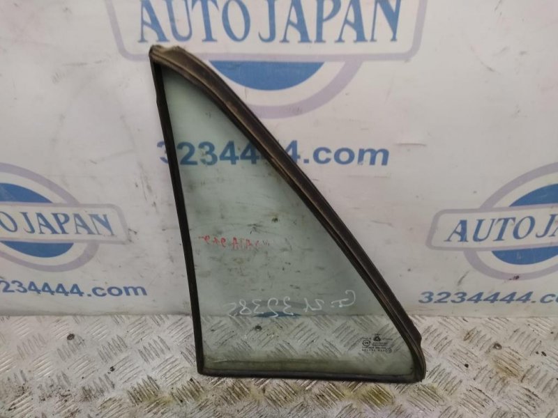 Стекло двери глухое заднее правое HYUNDAI SONATA 88-93 Стекло двери глухое заднее правое HYUNDAI SONATA 88-93