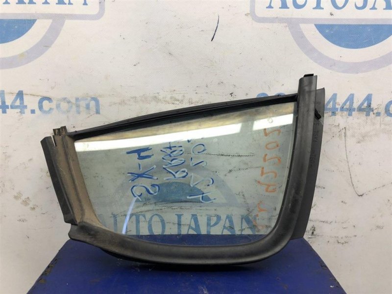 Стекло двери глухое заднее правое SX4 06-13