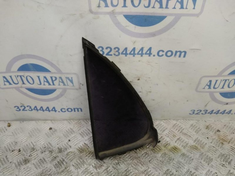 Стекло двери глухое заднее правое BLUEBIRD 91-97