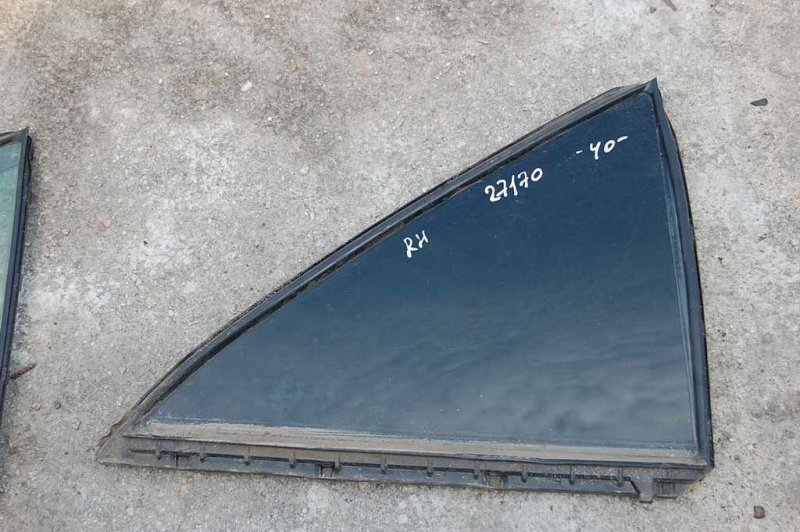 Запчасть стекло двери глухое заднее правое TOYOTA CAMRY 40 06-11 68123-33060 Б/У Стекло двери глухое заднее правое TOYOTA CAMRY 40 06-11 68123-33060 Б/У