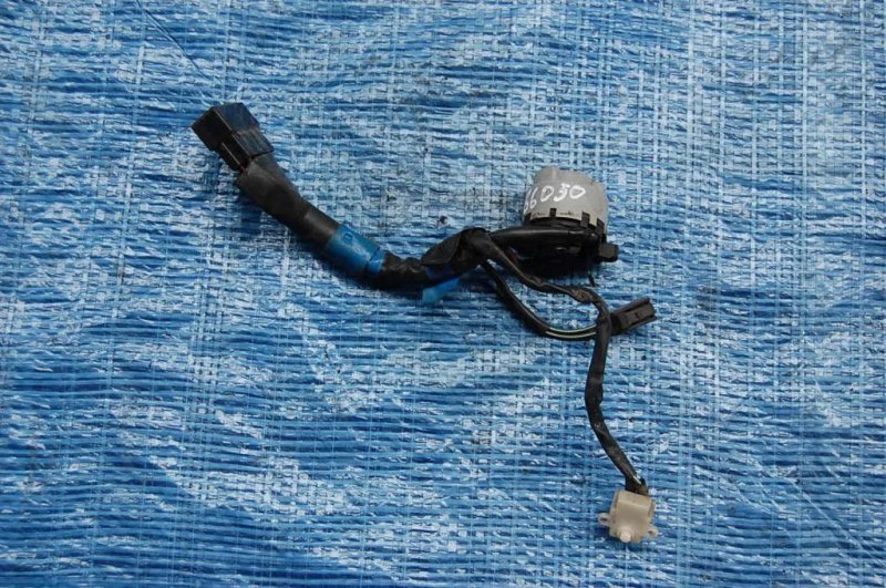 Замок зажигания TOYOTA SUPRA 86-92 69057-14120 Б/У