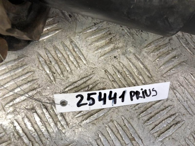 Амортизатор задний правый PRIUS - 20 03-11 Амортизатор задний правый PRIUS - 20 03-11