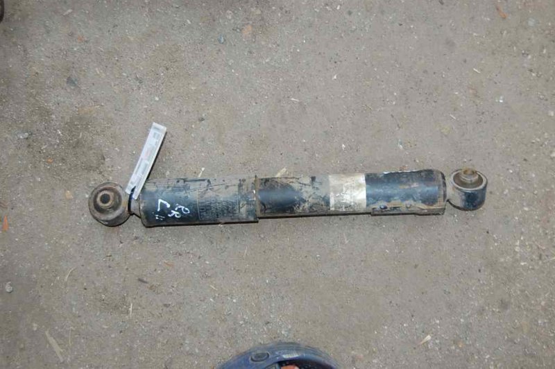 Амортизатор задний правый TOYOTA RAV4 05-12 48531-42140 Б/У