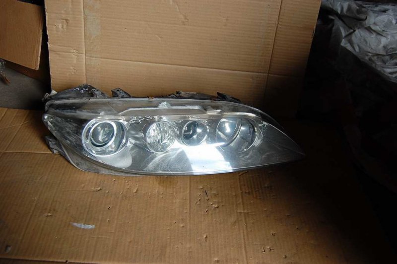 Запчасть фара передняя правая MAZDA 6 GG 02-07 GK2A-51-0K0D Б/У Фара передняя правая MAZDA 6 GG 02-07 GK2A-51-0K0D Б/У