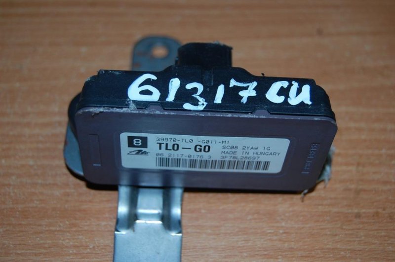 Запчасть датчик esp HONDA CRV 06-12 39970-TL0-G01 Б/У Датчик ESP HONDA CRV 06-12 39970-TL0-G01 Б/У