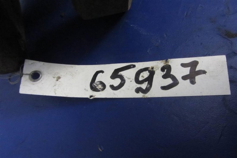 Суппорт тормозной передний левый CAMRY 40 06-11