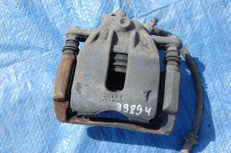 Запчасть суппорт тормозной передний левый NISSAN MICRA 03-11 41011-AX601 Б/У Суппорт тормозной передний левый NISSAN MICRA 03-11 41011-AX601 Б/У