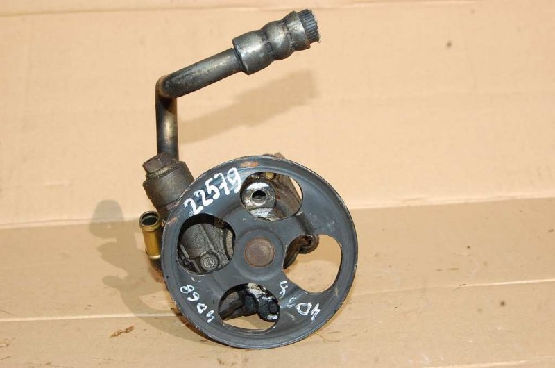 Насос ГУР MITSUBISHI GALANT 87-93 Б/У