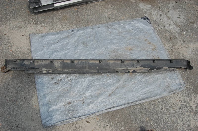 Накладка порога наружная левая MAZDA XEDOS 6 X6 (CA) 92-98