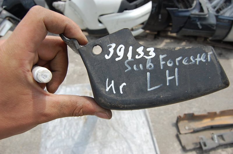 Накладка порога наружная левая SUBARU FORESTER SG 02-07