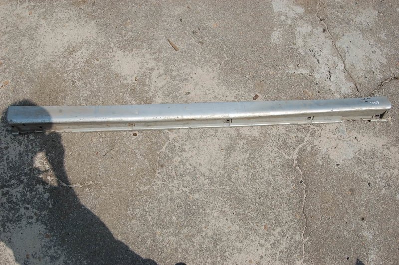 Накладка порога наружная левая SUBARU FORESTER SG 02-07 91112SA190TG Б/У