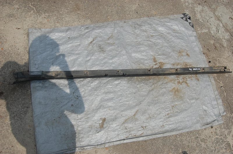 Накладка порога наружная правая VENZA 09-16 Накладка порога наружная правая VENZA 09-16