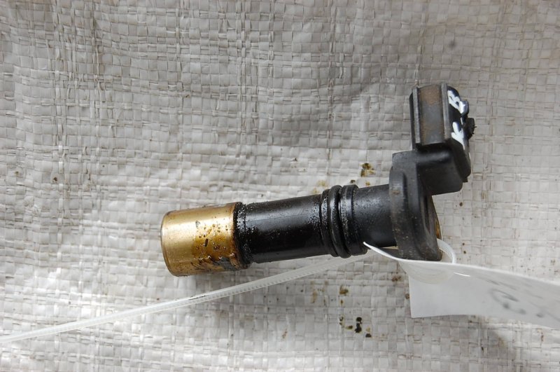 Датчик положения коленвала GX470 02-09