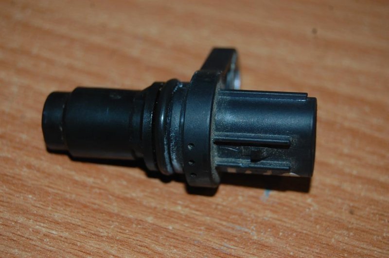 Датчик положения распредвала GS350 GS300 05-11