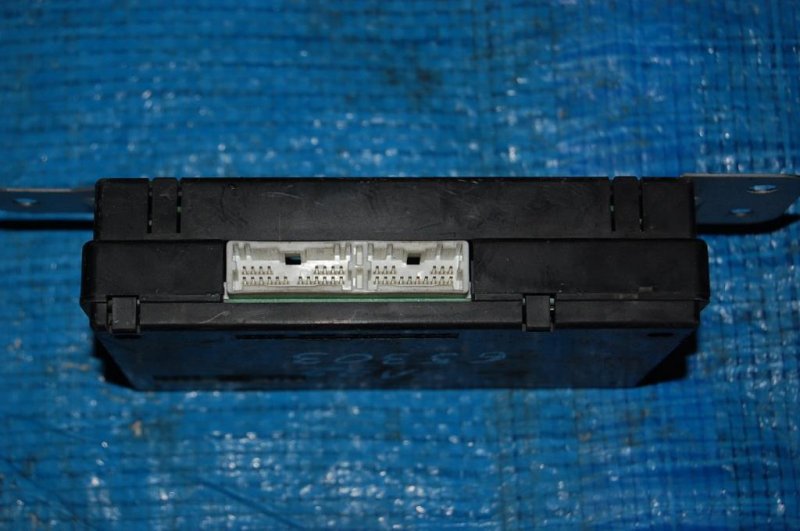 Блок комфорта NISSAN MAXIMA A32 94-99 Блок комфорта NISSAN MAXIMA A32 94-99