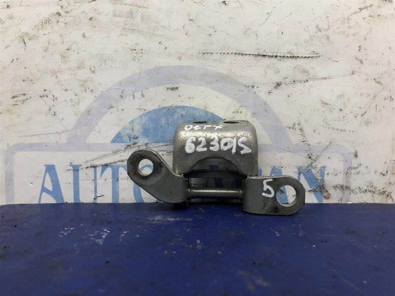 Петля двери верхняя задняя левая HONDA CIVIC 4D 06-11 FD 67950-SNE-A01ZZ Б/У