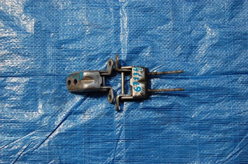 Петля двери INFINITI FX S50 03-08 Б/У