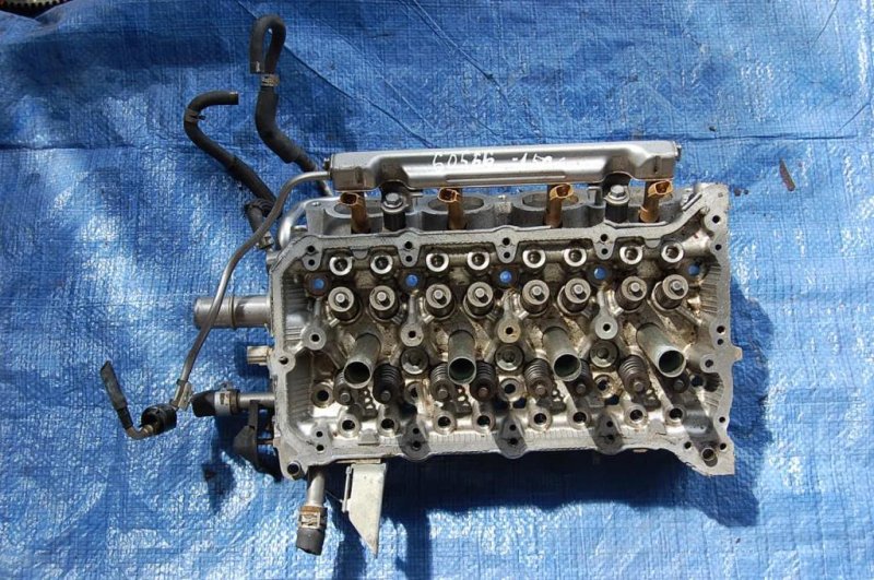 Головка блока цилиндров TOYOTA COROLLA 150 06-13 Б/У