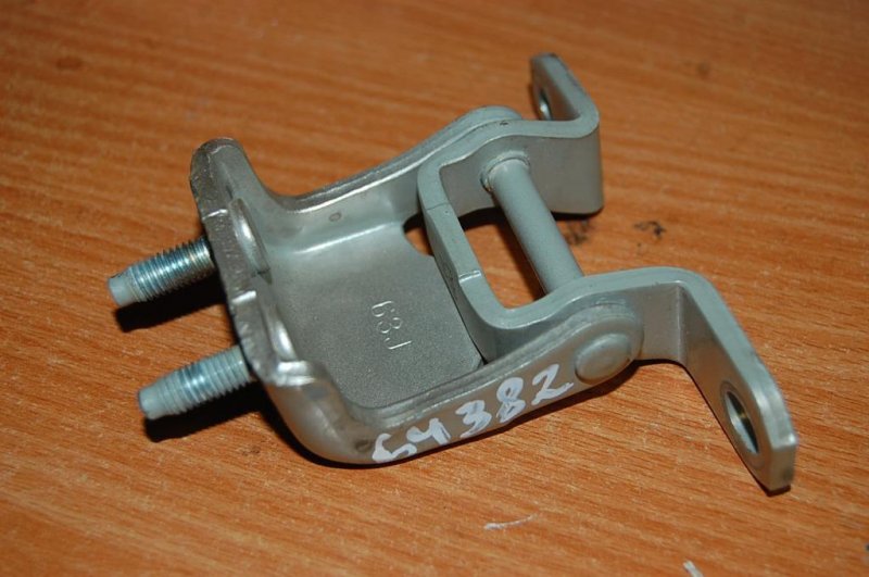 Петля двери верхняя задняя левая GRAND VITARA 05-15