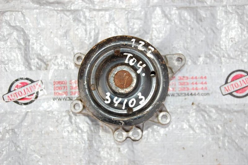 Помпа AVENSIS 03-08