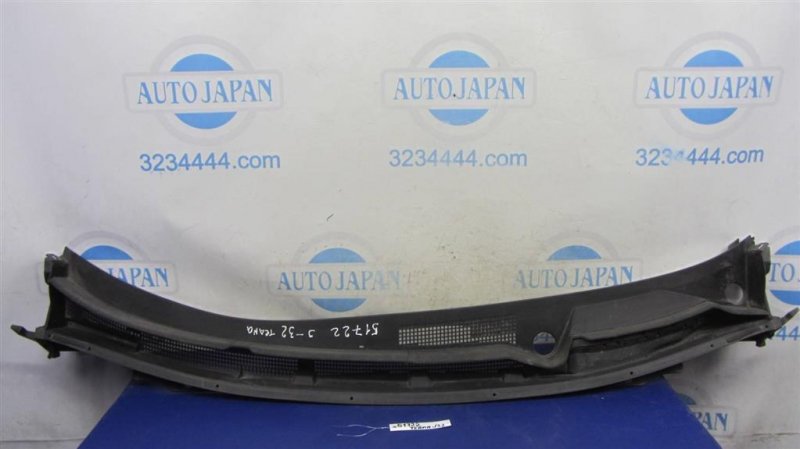 Пластик под лобовое стекло / Жабо NISSAN TEANA J32 08-14 66862-JN00A Б/У