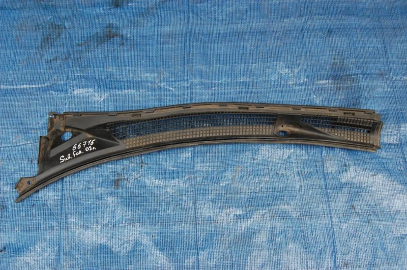 Пластик под лобовое стекло / Жабо SUBARU FORESTER SF 97-02 Б/У