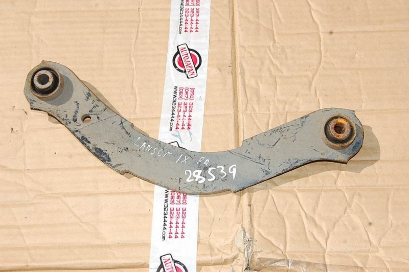 Рычаг задней подвески поперечный верхний задний правый MITSUBISHI LANCER IX 9 03-07 Б/У