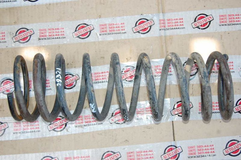 Пружина задней подвески NISSAN PRIMERA P-10 90-96 Б/У