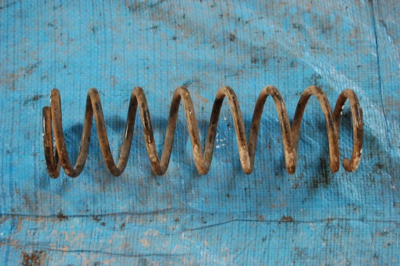 Запчасть пружина задней подвески HONDA ACCORD CG 97-02 Б/У Пружина задней подвески HONDA ACCORD CG 97-02 Б/У