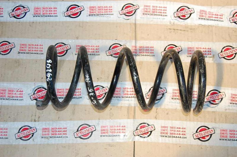 Запчасть пружина задней подвески INFINITI G35 03-07 Б/У Пружина задней подвески INFINITI G35 03-07 Б/У