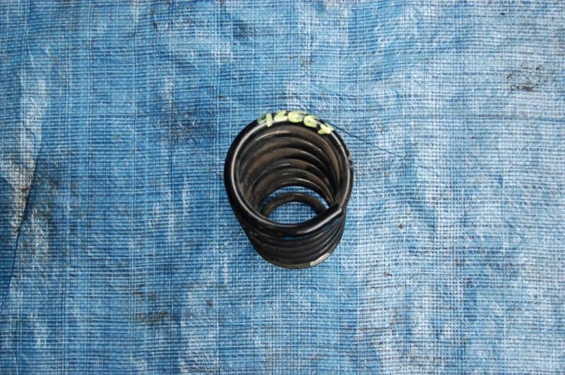 Запчасть пружина задней подвески SUZUKI SX4 06-13 Б/У Пружина задней подвески SUZUKI SX4 06-13 Б/У