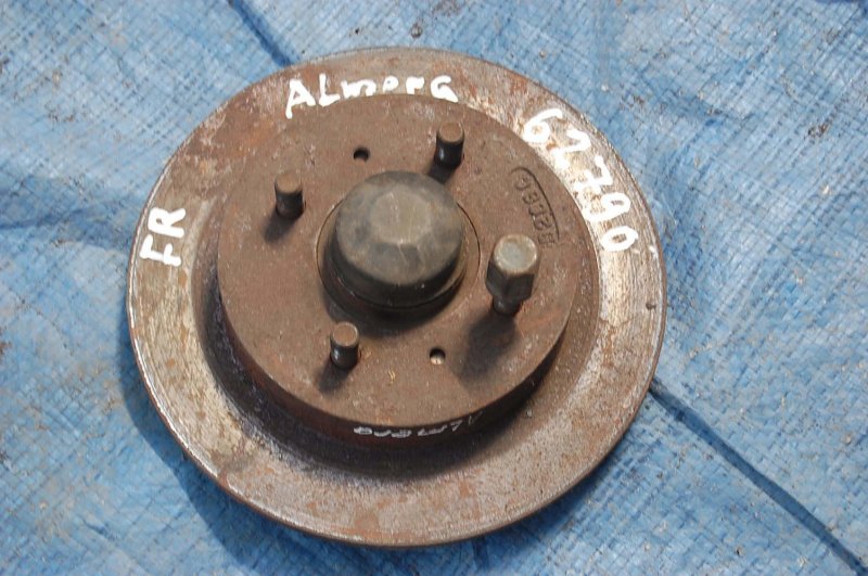 Ступица передняя левая ALMERA 95-00