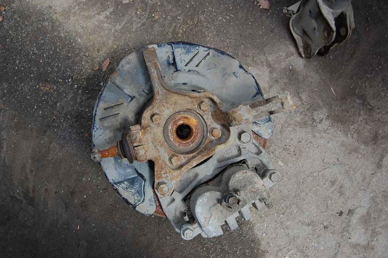 Кулак поворотный передний правый SUBARU IMPREZA 07-11 GE/GH 28313AG020 Б/У