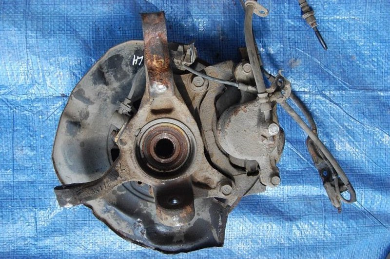 Запчасть кулак поворотный передний левый TOYOTA SOLARA 03-09 43212-AA010 Б/У Кулак поворотный передний левый TOYOTA SOLARA 03-09 43212-AA010 Б/У