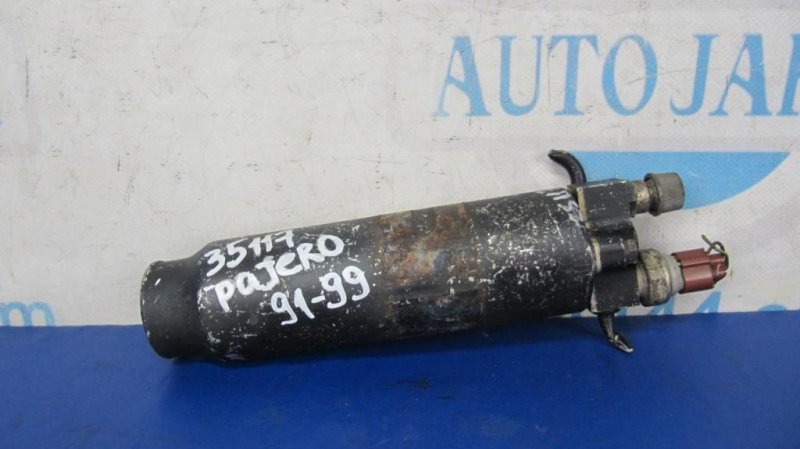 Запчасть осушитель кондиционера MITSUBISHI PAJERO 91-99 Б/У Осушитель кондиционера MITSUBISHI PAJERO 91-99 Б/У