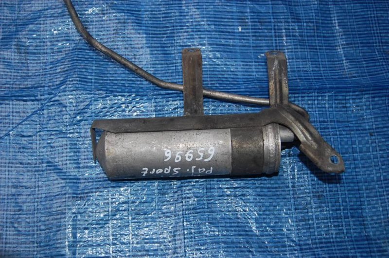 Осушитель кондиционера MITSUBISHI PAJERO SPORT 96-09 MR315071 Б/У