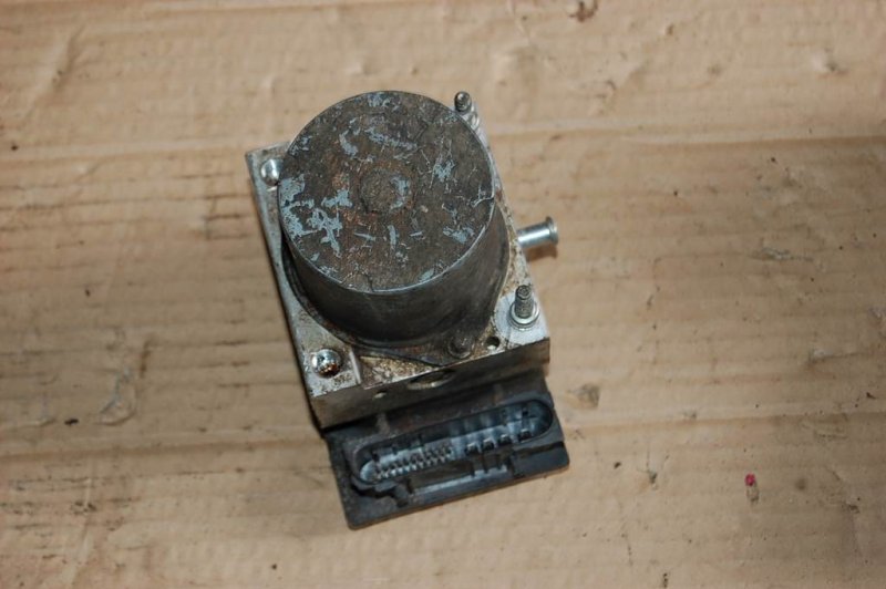 Блок ABS NISSAN PRIMERA P-12 01-07 47660AV712 Б/У