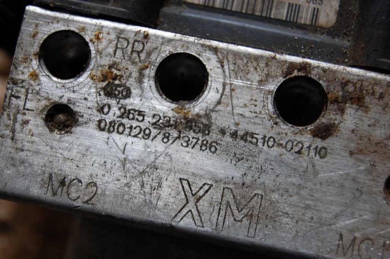 Блок ABS AURIS 06-12