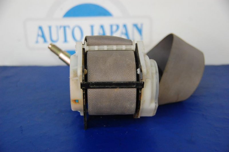 Ремень безопасности задний LX470 98-07 Ремень безопасности задний LX470 98-07