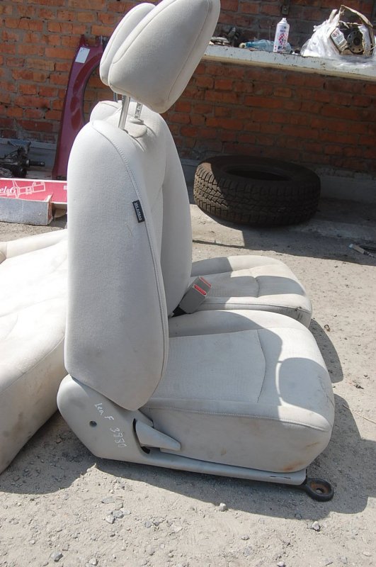 Сиденья комплект LEAF 10-17