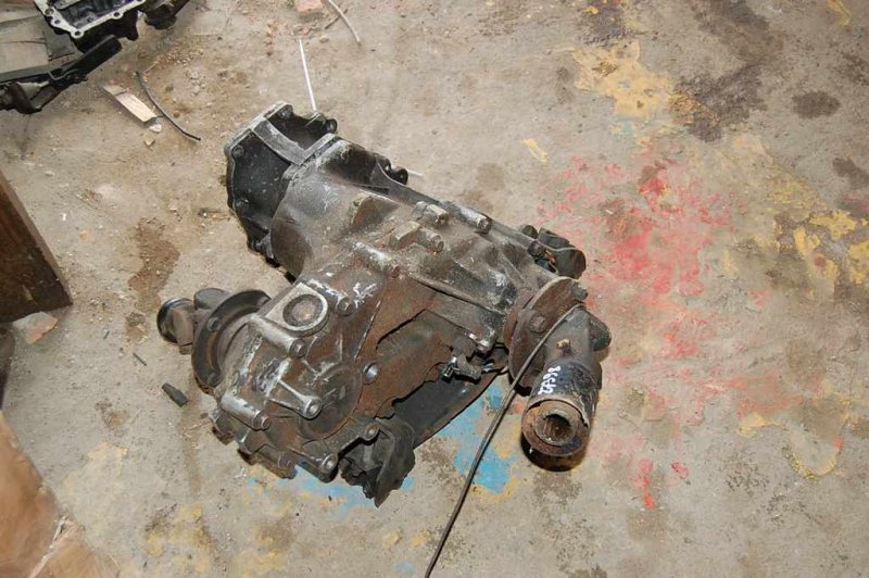 Раздаточная коробка E2200 E-SERIES 86-04