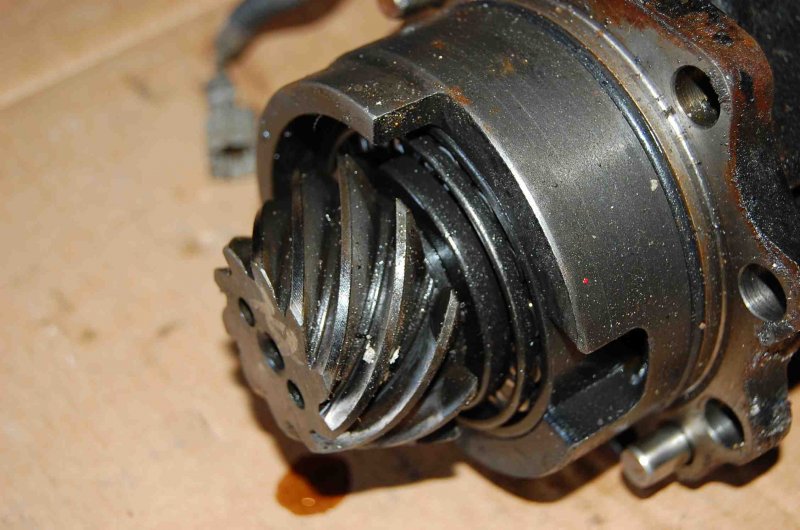 Раздаточная коробка MITSUBISHI GALANT 87-93