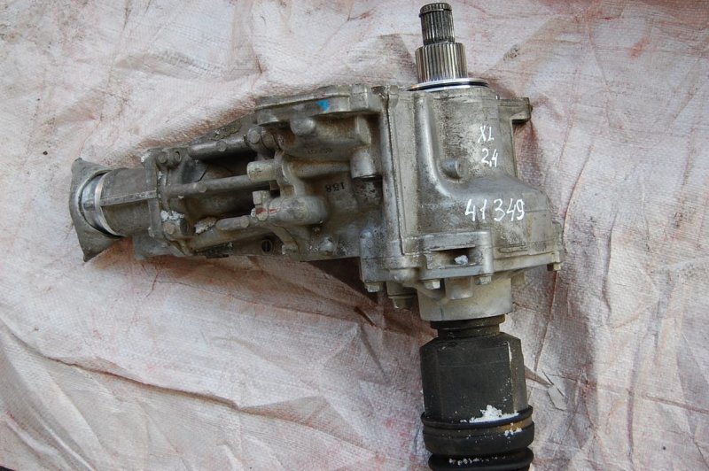 Раздаточная коробка MITSUBISHI OUTLANDER XL 05-13 Б/У