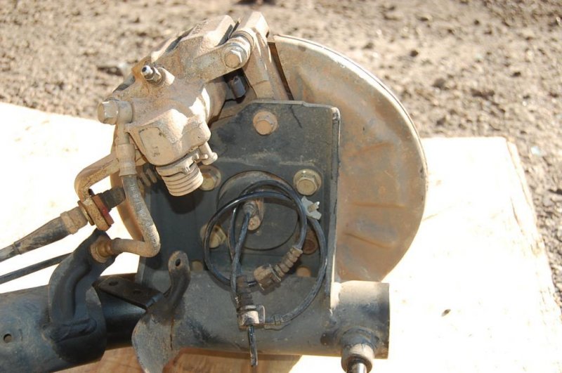 Датчик ABS задний правый SUZUKI SX4 06-13 56310-79J00 Б/У