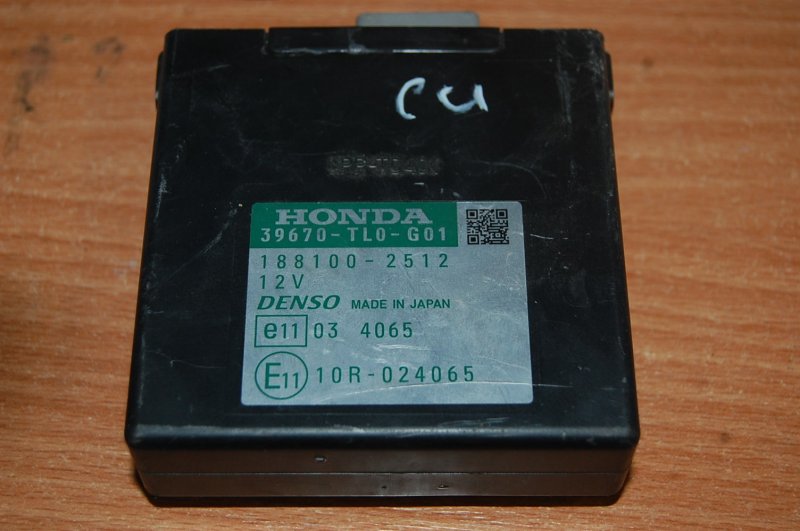 Блок управления парктроником HONDA ACCORD CU8 / TSX 08-14 39670-TL0-G01 Б/У