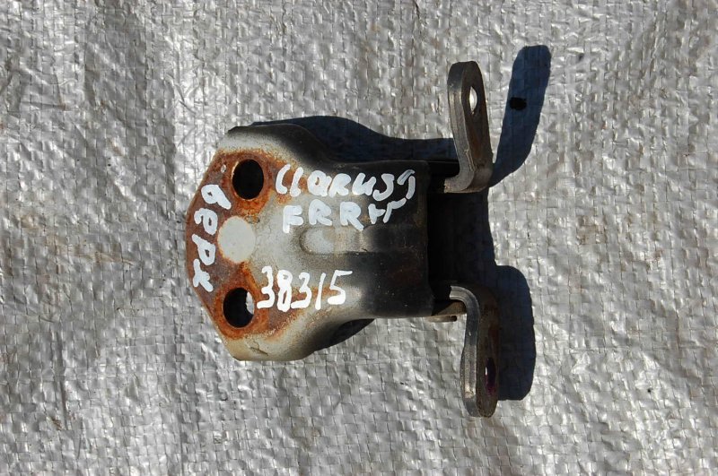 Петля двери верхняя передняя правая KIA CLARUS 96-01 Б/У