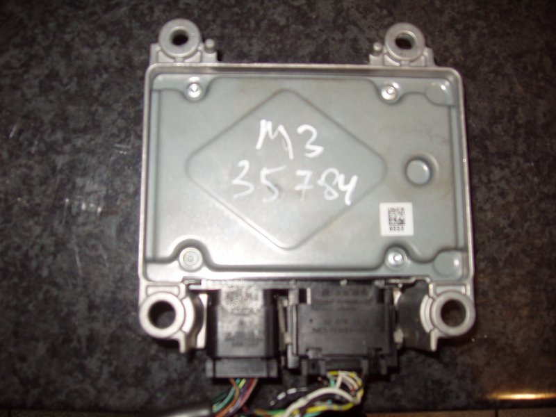 Блок управления AIRBAG MAZDA 3 BK 03-08 Блок управления AIRBAG MAZDA 3 BK 03-08